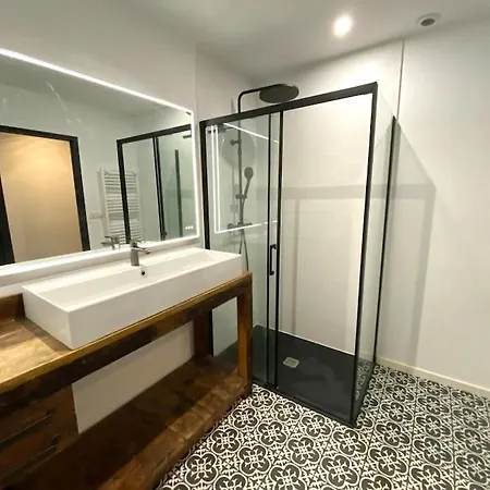 Apartment Le Prestige Yourhosthelper *