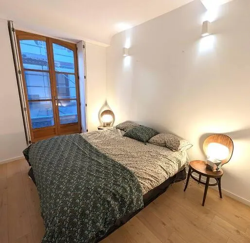 Le Prestige Yourhosthelper Бейонн